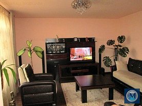 Casa de închiriat 4 camere, în Ploiesti, zona Albert