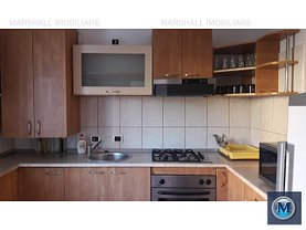 Casa de închiriat 5 camere, în Ploiesti, zona Exterior Est