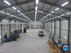 Vânzare spaţiu industrial
