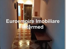 Apartament de vânzare 3 camere, în Constanţa, zona Tomis Nord
