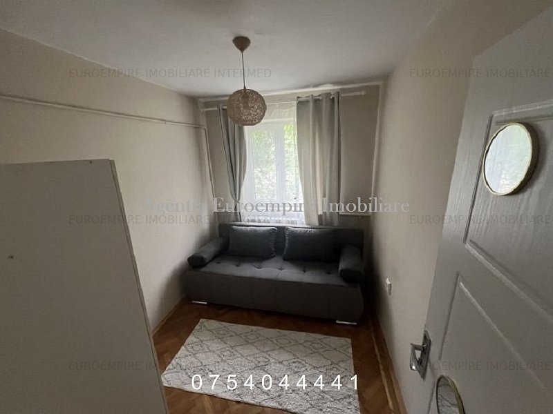 Apartament de vanzare in Constanta, Tomis Nord - 3 camere, 35 mp