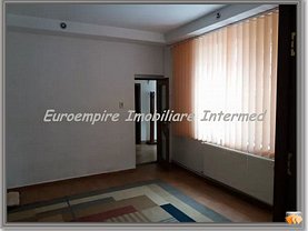 Casa de închiriat 4 camere, în Constanta, zona Casa de Cultura