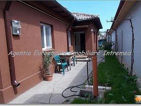 Casa de vânzare 3 camere, în Constanta, zona Coiciu