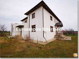 Casa de vânzare 6 camere, în Lazu