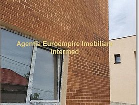 Casa de vânzare 4 camere, în Ovidiu, zona Sud
