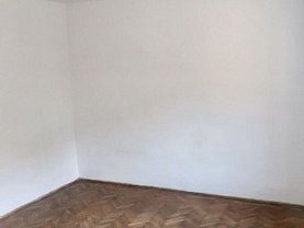 Casa de închiriat 4 camere, în Constanţa, zona Coiciu