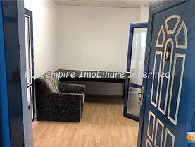 Casa de închiriat 3 camere, în Constanţa, zona Central