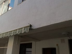 Casa de vanzare 8 camere, în Constanta, zona Tomis I