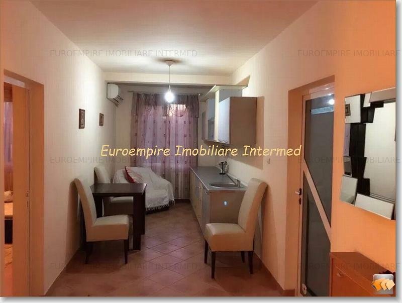 De inchiriat vila cu 5 camere in loc. Ovidiu jud. Constanta