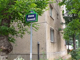 Apartament de vânzare 2 camere, în Bucureşti, zona Apărătorii Patriei