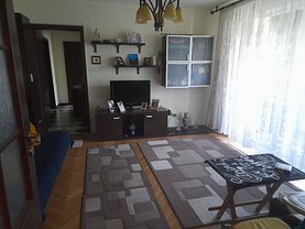 Apartament de vânzare 3 camere, în Bucureşti, zona Pajura