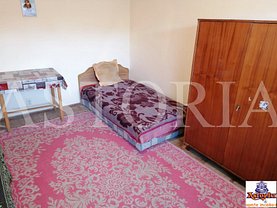 Apartament de vânzare 3 camere, în Pitesti, zona Prundu