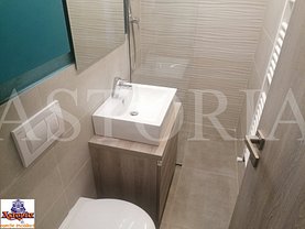 Apartament de vânzare 4 camere, în Piteşti, zona Ultracentral