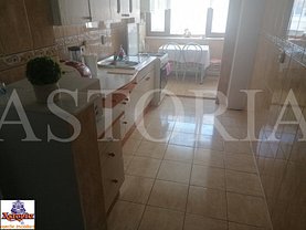 Apartament de închiriat 3 camere, în Piteşti, zona Ultracentral