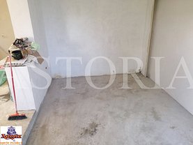 Casa de vânzare 4 camere, în Pitesti, zona Periferie