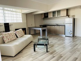 Apartament de vânzare 2 camere, în Bucureşti, zona Unirii