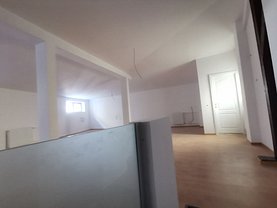 Închiriere birou