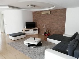 Apartament de vânzare 4 camere, în Bucureşti, zona Aviatorilor