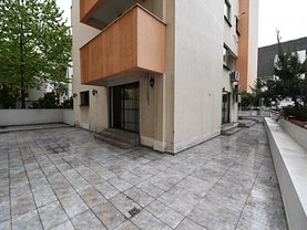 Apartament de vânzare sau de închiriat 3 camere, în Bucureşti, zona Herăstrău