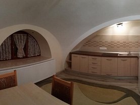 Apartament de închiriat 2 camere, în Sibiu, zona Orasul de Jos