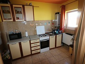 Apartament de vânzare 2 camere, în Sibiu, zona Vasile Aaron
