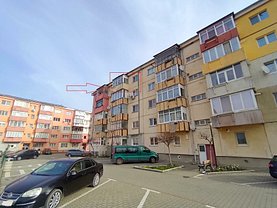 Apartament de vânzare 2 camere, în Avrig, zona Central