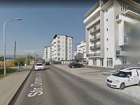 Vânzare spaţiu comercial