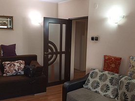 Apartament de vânzare 3 camere, în Bucureşti, zona Dristor