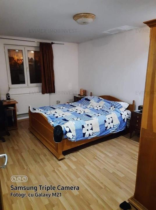 Vanzare casa/vila 8 camere