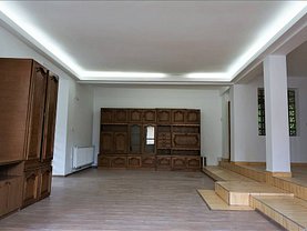Apartament de vânzare 3 camere, în Brasov, zona Blumana