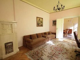 Apartament de închiriat 2 camere, în Brasov, zona Centrul Istoric