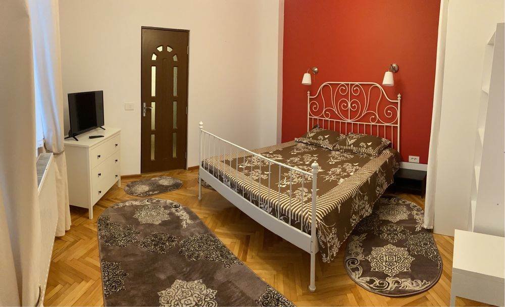 Street Handful Symmetry Apartament 2 camere, Casa Armatei Brasov - apartament cu 2 camere de  vanzare in Braşov, judetul Braşov - X34T10SEM - 92.500 EUR