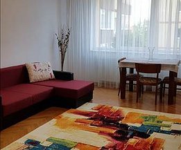 Apartament de inchiriat 3 camere, în Brasov, zona Centrul Istoric