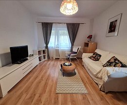 Apartament de închiriat 2 camere, în Braşov, zona Răcădău