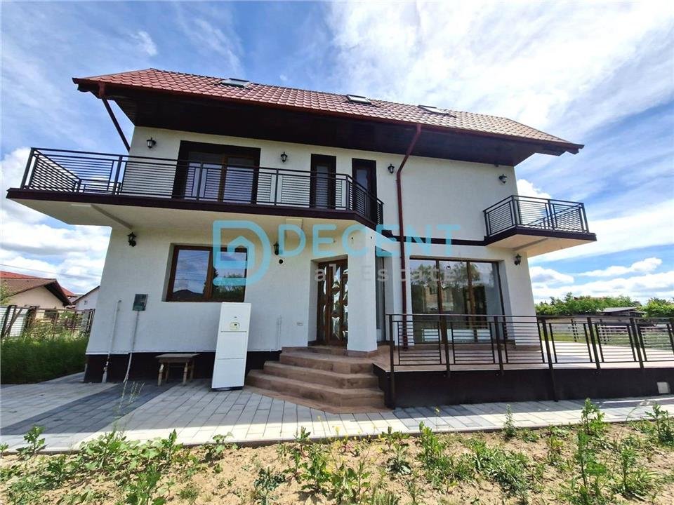 Casa, zona Primaverii, Sanpetru