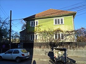 Casa de vânzare 6 camere, în Brasov, zona Florilor