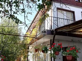Casa de inchiriat 4 camere, în Brasov, zona Florilor