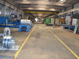 Vânzare spaţiu industrial