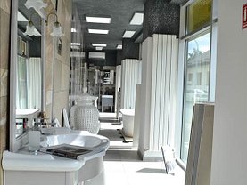 Închiriere spaţiu comercial