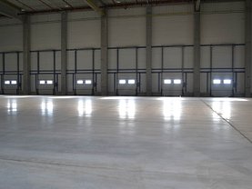 Închiriere spaţiu industrial în Cristian