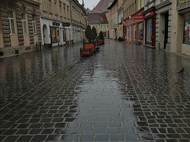 Vânzare spaţiu comercial
