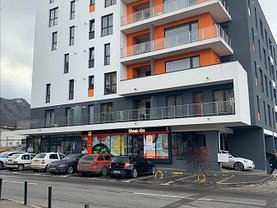 Vânzare spaţiu comercial