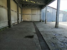 Închiriere spaţiu industrial