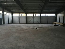 Vânzare spaţiu industrial
