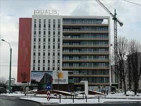 Vânzare spaţiu comercial