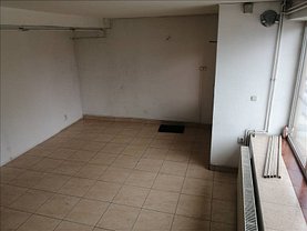 Închiriere spaţiu comercial