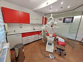 Vânzare spaţiu comercial