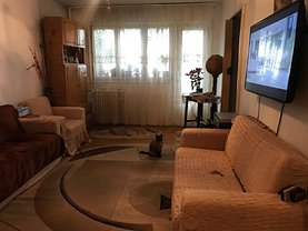Apartament de vânzare 3 camere, în Bucuresti, zona Drumul Taberei