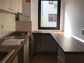 Apartament de vânzare 2 camere, în Popesti-Leordeni