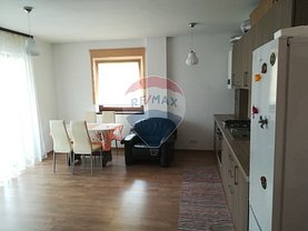 Apartament de închiriat 3 camere, în Cluj-Napoca, zona Marasti